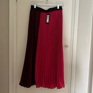 Lucy Paris Color Block Fuchsia Pleated Skirt